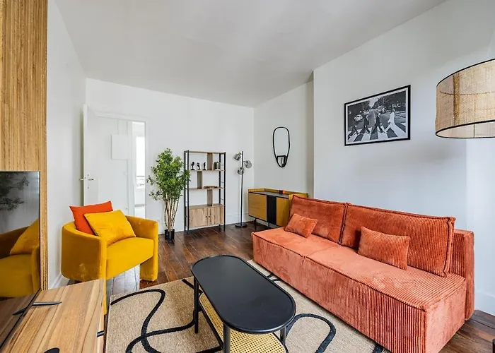 Renovated 2 People Nation Bastille 11 شقة *